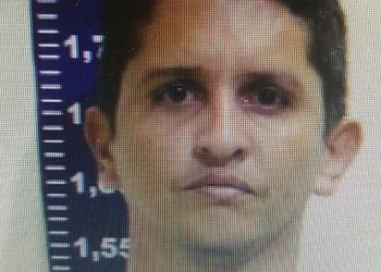PM É PRESO POR SUSPEITA DE ABUSAR DE ENTEADA DE 10 ANOS
