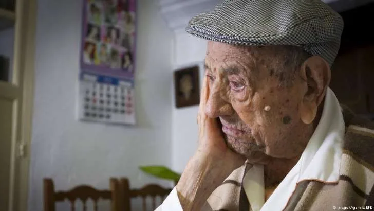 Morre aos 113 anos o homem mais velho do mundo