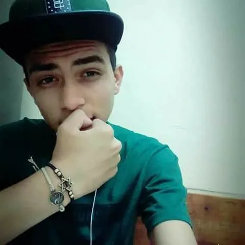 JOVEM SE JOGA DE PASSARELA NA BR 116 APÓS OUVIR GRITOS DE “PULA PULA, NÃO TEM CORAGEM…