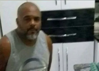 POLICIAIS DE CAMPO GRANDE PRENDEM BANDIDO EM SANTA CRUZ!!