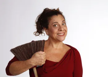 THEATRO BANGU RECEBE PEÇA “MULHER INVISÍVEL” NESTE FIM DE SEMANA