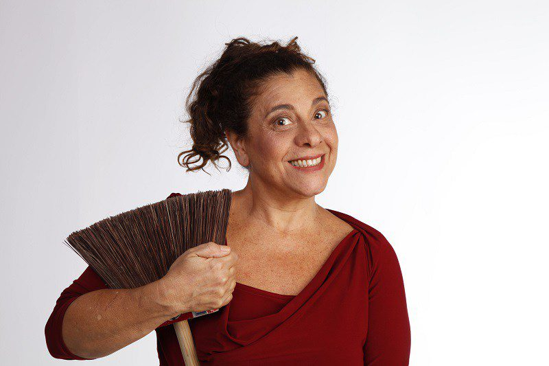 THEATRO BANGU RECEBE PEÇA “MULHER INVISÍVEL” NESTE FIM DE SEMANA