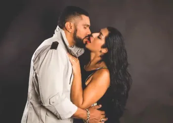 Naldo divulga música com pedido de perdão a Ellen Cardoso