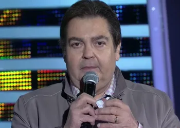 Fausto Silva é internado com urgência para cirurgia no coração em SP