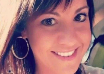 Professora admite ter tido filho com aluno de 14 anos!!!