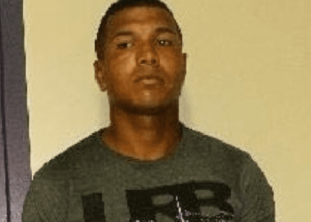 POLICIA PRENDE ASSALTANTE QUE ROUBAVA BANHISTAS EM PRAIA DA ZONA OESTE!!
