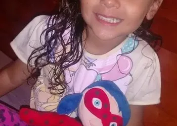 CRIANÇA SOFRE PRECONCEITO EM BAIRRO NA ZONA OESTE!!!