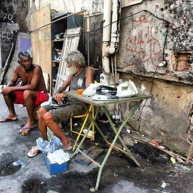 SR MARECHAL!!! O HERÓI ANÔNIMO!!! VAI COM DEUS GUERREIRO!!!