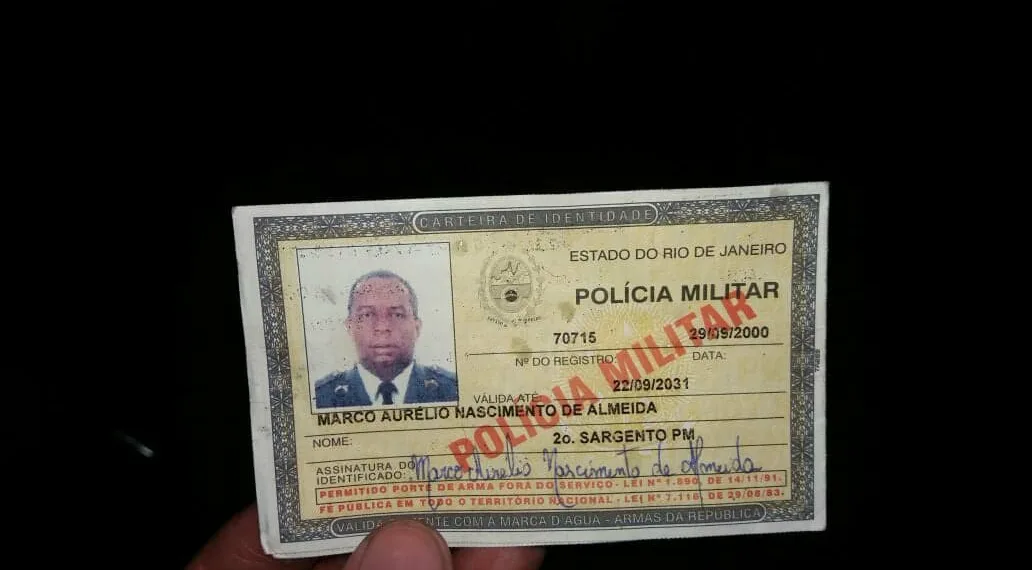 HOMEM VESTIDO DE MORADOR DE RUA MATA POLICIAL EM CAMPO GRANDE!!!