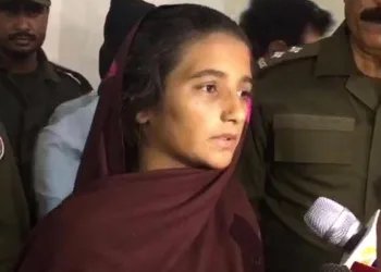 Mulher envenena marido e mata 14 familiares por engano