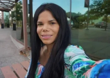 ESSA DOIDA CONFIRMA O ACIDENTE, MAS, NEGA ESTAR ENTRE A VIDA E A MORTE!!!