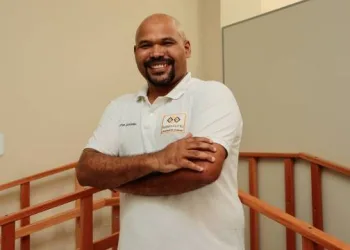 Fisioterapeuta abre instituto em Pedra de Guaratiba e oferece sessões populares