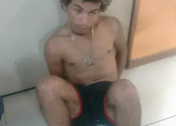 FOI ESSE QUE MATOU O TRAVESTI EM CAMPO GRANDE!!! PARABÉNS AOS POLICIAIS!!!