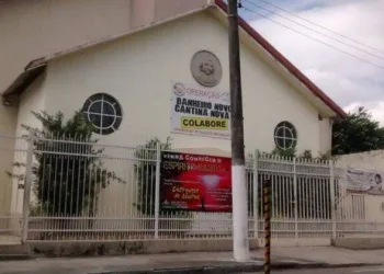 Igreja católica é assaltada na Vila Kennedy durante um mutirão de confissão