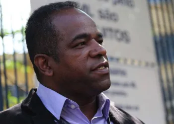 Que absurdo!!!Vice dos direitos humanos admite que recebia mesada do PCC!!!