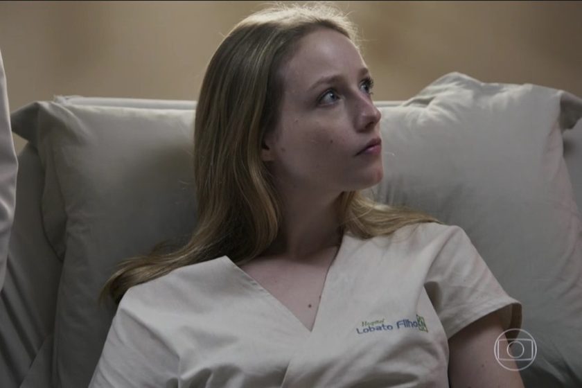 Profissionais da saúde criticam cena de amamentação em  novela da Globo