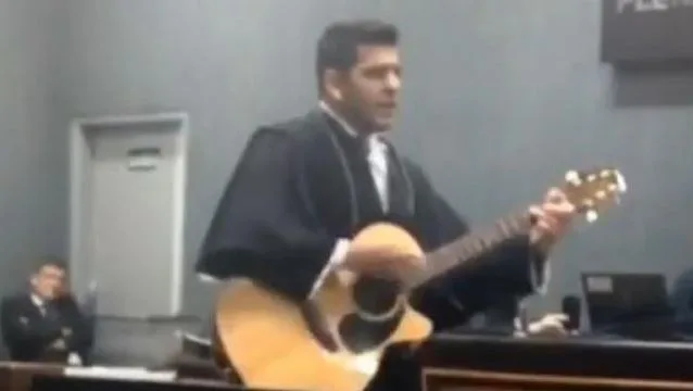 Defensor toca música da banda O Rappa para comover júri de assassinato