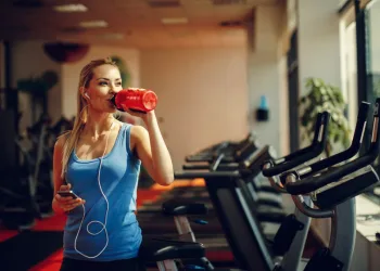 Posso fazer exercício todos os dias e conseguir ganhar massa muscular?