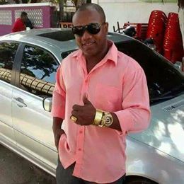 ASSESSOR DE VEREADOR É MORTO NA ZONA OESTE!!! MATÉRIA ATUALIZADA…