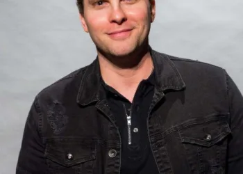 ATOR PASSA POR CIRURGIA PARA TIRAR NODULO DO RIM!!!