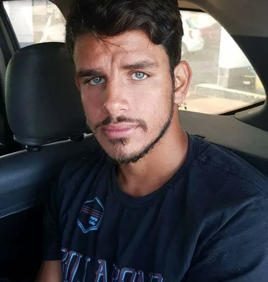 PEDREIRO GALÃ É PRESO EM BAIRRO NA ZONA OESTE DO RIO!!