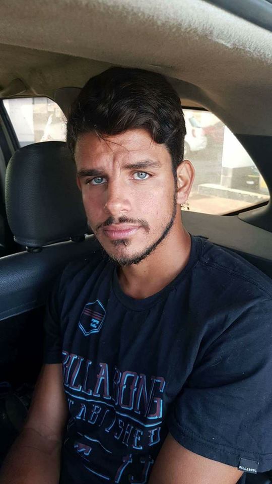 PEDREIRO GALÃ É PRESO EM BAIRRO NA ZONA OESTE DO RIO!!