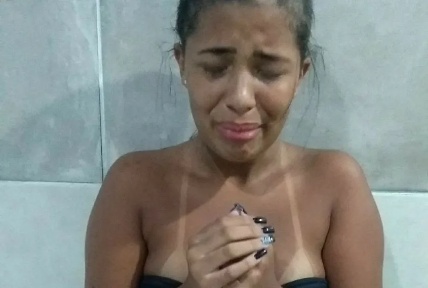 IDENTIFICADO O MARGINAL QUE TORTUROU UMA JOVEM EM COMUNIDADE NO RJ!!