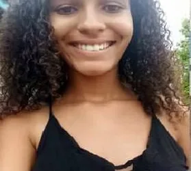 ESSA JOVEM MORREU APÓS COMER MIOJO E CHOCOLATE