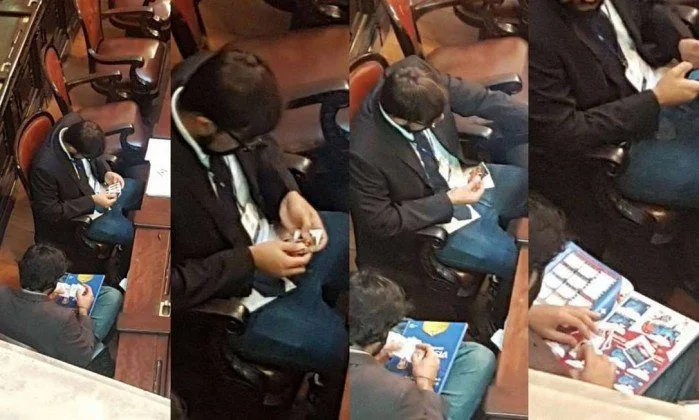 É mole? Assessores parlamentares trocam figurinhas da Copa em plenário da Alerj!!!