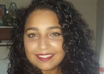 Mulher é cortada ao meio em elevador horas depois de dar à luz