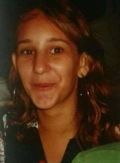 VOCÊS CONHECEM O CASO DESSA JOVEM? AJUDEM!! COMPARTILHEM!!