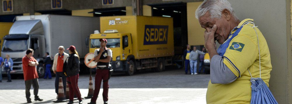 CORREIOS VÃO FECHAR 513 AGÊNCIAS E DEMITIR 5,3 MIL TRABALHADORES
