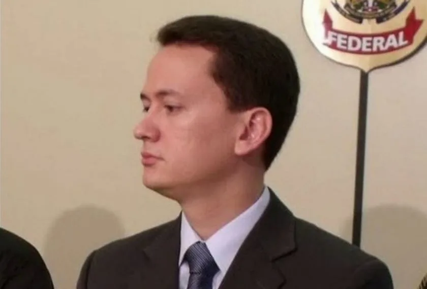 DELEGADO DA POLICIA FEDERAL É MORTO A TIROS E FACADAS EM ASSALTO!!!