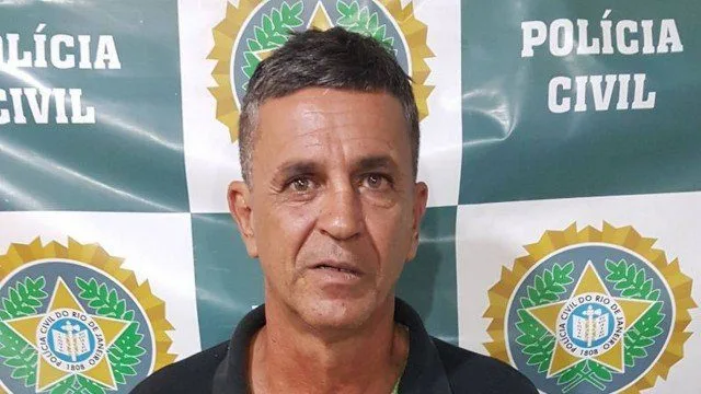 APÓS BATER BOCA BA INTERNET , JOVEM É ESTUPRADA NO RJ!!!