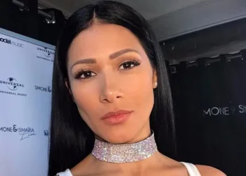 CANTORA ESTÁ COM TUBERCULOSE!!!