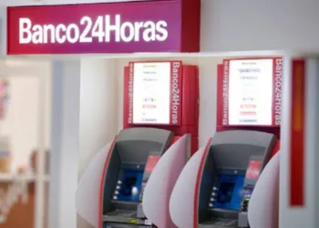 Caixas eletrônicos podem ficar sem dinheiro na segunda