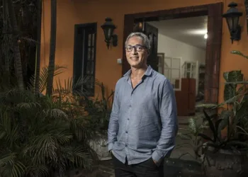 MEDICO  BRASILEIRODIZ QUE MACONHA PODE SUBSTITUIR O RIVOTRIL!!