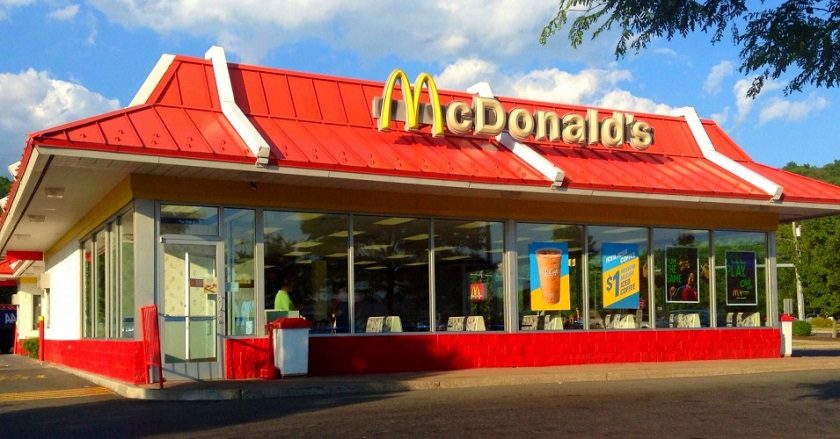 Quer trabalhar???McDonald’s promove processo seletivo para contratar estagiários!!!