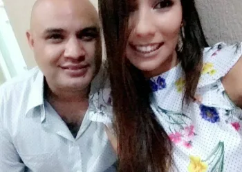 MARIDO ESPANCA E MATA ESPOSA, DA BANHO E CHAMA O RESGATE!!!