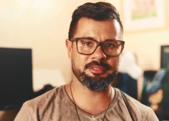 FOTÓGRAFO RENOMADO É ACUSADO DE ASSÉDIO E ESTUPRO