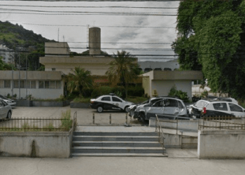 Professor é Preso por Estuprar os Dois Filhos em Bairro Na Zona Oeste!!