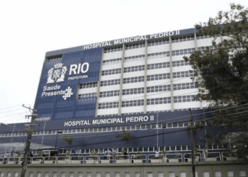 ABSURDO!!! HOSPITAL NA ZONA OESTE SEM LUZ!!!