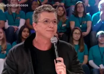 Você viu? Falabella e Boninho se estranham no Show dos Famosos