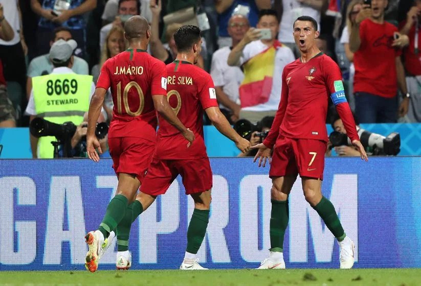 Com show de CR7, Portugal e Espanha empatam na Copa do Mundo: 3 x 3