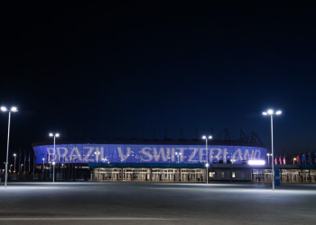 Bombas da 2ª Guerra foram achadas perto do palco da estreia do Brasil