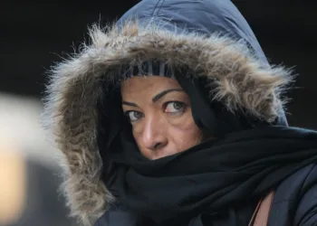 Mulheres têm quase 3 vezes mais chance de sofrer AVC no inverno