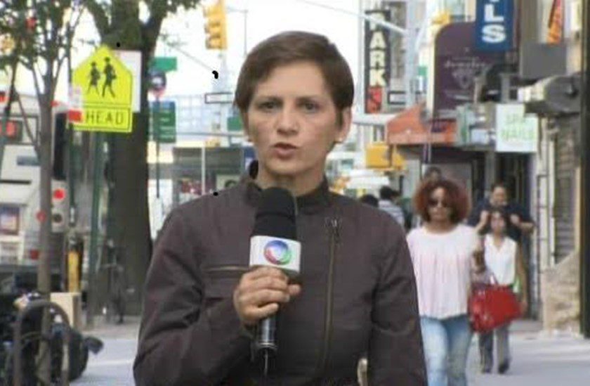 Repórter da Record dispensa peruca e revela câncer em rede nacional