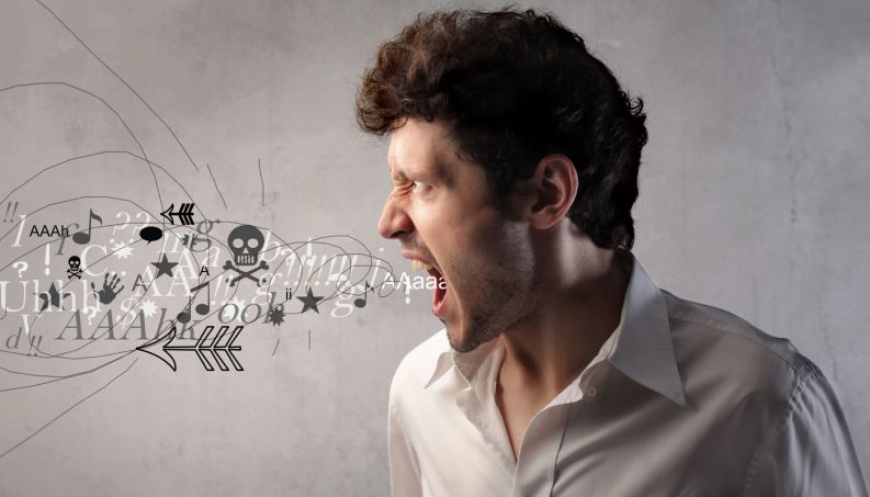 Pessoas que falam palavrão são mais felizes, íntegras e têm QI mais alto, sugerem estudos