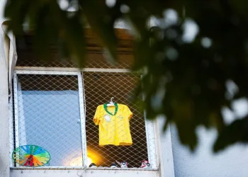 Polícia suspeita que médica tenha matado filho de 3 anos por overdose