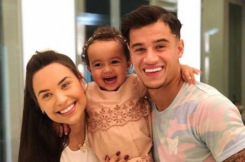 Destaque da Seleção, Coutinho conheceu a mulher na adolescência